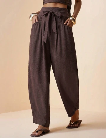 Pantaloni SHEIN, maro