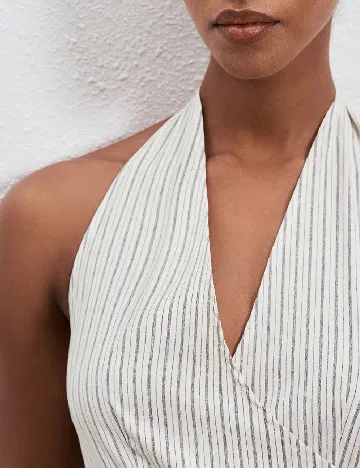 Top SHEIN, ecru