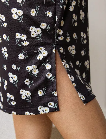 Set Fuste 2 bucati SHEIN CURVE, floral print/negru