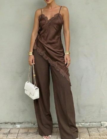 Pantaloni Anewsta, maro