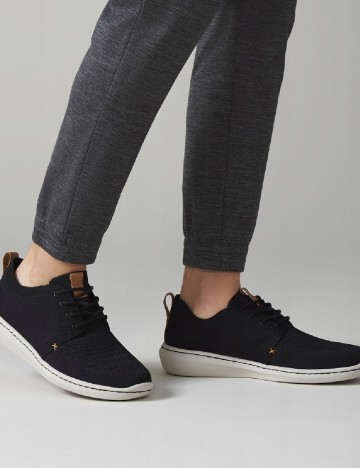 Adidasi Clarks, negru