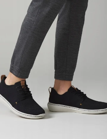 Adidasi Clarks, negru