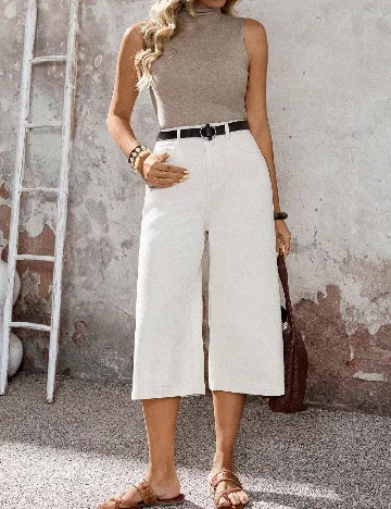 Pantaloni trei sferturi SHEIN, alb
