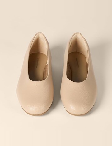 Balerini Amazon Essentials, crem