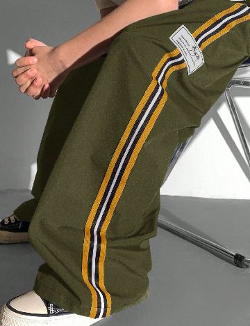 Pantaloni Shein Kids, verde