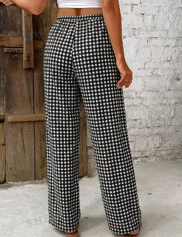 Pantaloni SHEIN, negru/alb