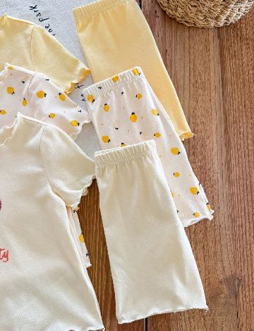Set compleuri Shein Kids, galben