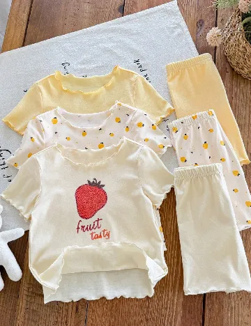 Set compleuri Shein Kids, galben