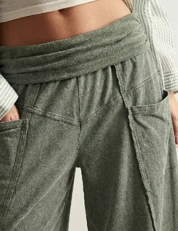 Pantaloni SHEIN, verde