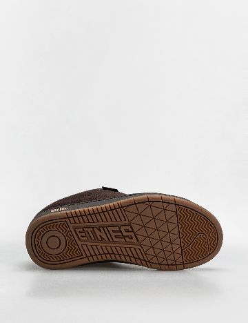 Adidasi Etnies, maro