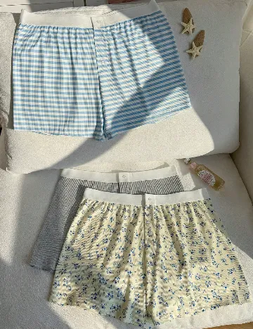 Set Pantaloni scurti 3 perechi SHEIN CURVE, mix culori