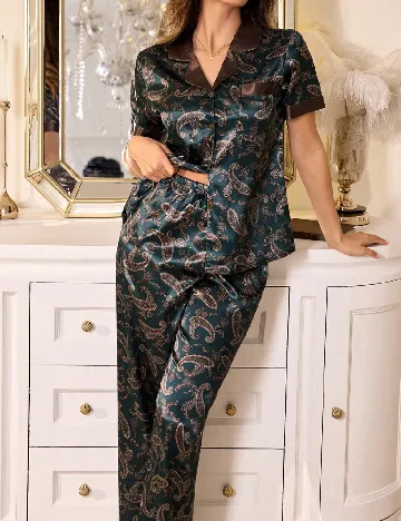 Pijama SHEIN, mix culori