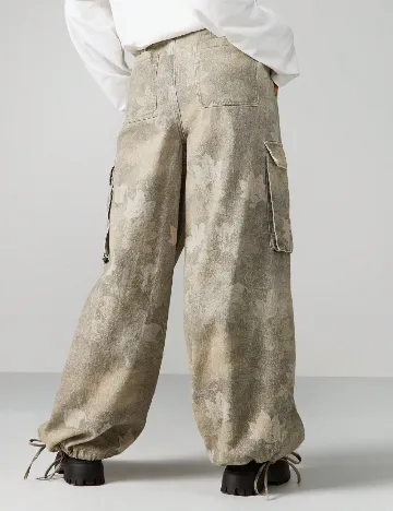 Pantaloni Missguided, verde