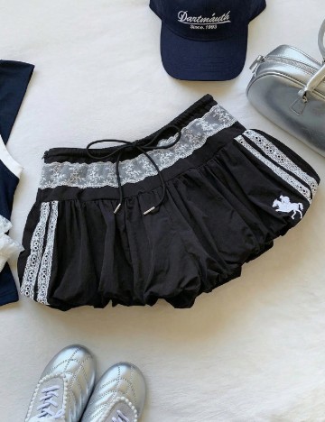 Pantaloni scurti SHEIN, negru