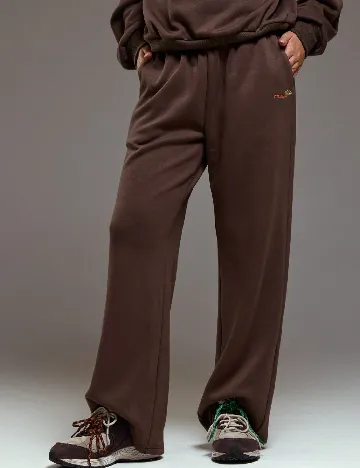 Pantaloni Musera, maro