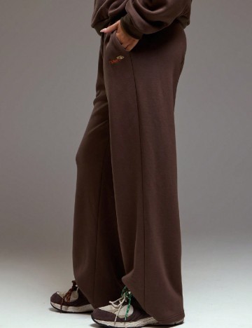 Pantaloni Musera, maro