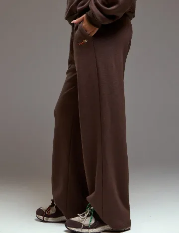 Pantaloni Musera, maro