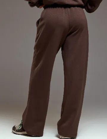 Pantaloni Musera, maro