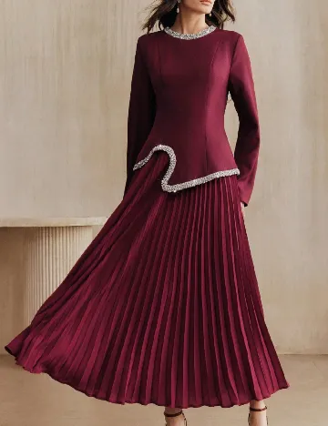 Rochie medie Anewsta, visiniu