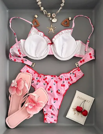 Costum de baie SHEIN, roz