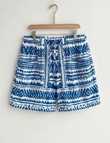 Pantaloni scurti SHEIN CURVE, albastru/alb
