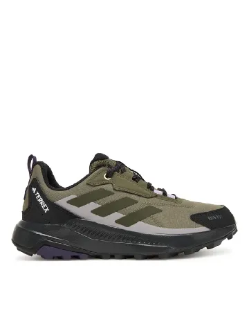 Adidasi Adidas, verdes