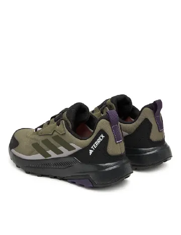 Adidasi Adidas, verdes