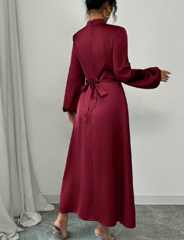 Rochie medie SHEIN, visiniu