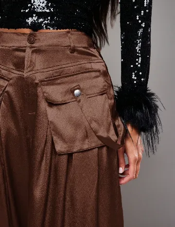 Pantaloni SHEIN, maro