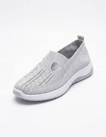 Pantofi, mov