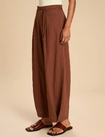 Pantaloni SHEIN, maro