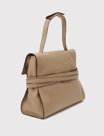Geanta Moschino, maro