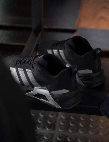 Adidasi Adidas, negru