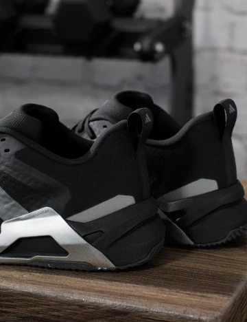 Adidasi Adidas, negru