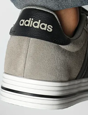 Adidasi Adidas, verde