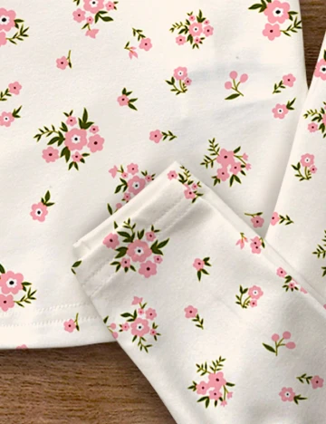 Pijama Shein Kids, crem