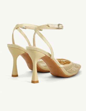 Pantofi SHEIN, crem