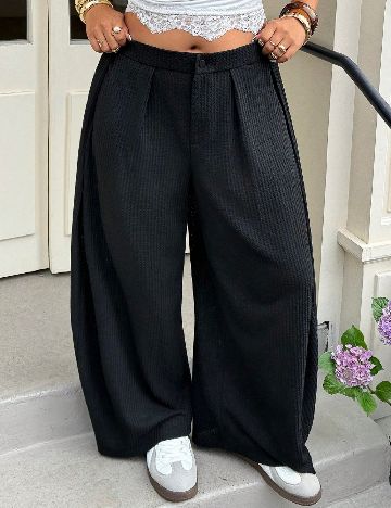 Pantaloni SHEIN CURVE, negru