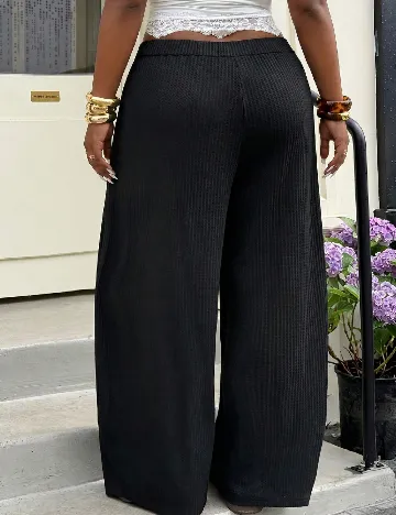 Pantaloni SHEIN CURVE, negru
