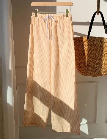 Pantaloni SHEIN, galben