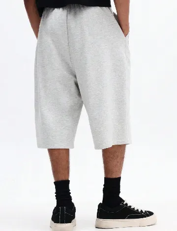 Pantaloni scurti SUMWON, gri