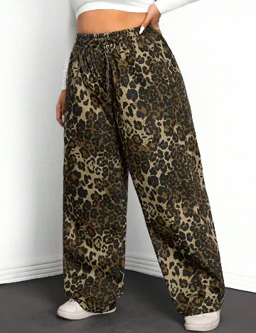 Pantaloni SHEIN CURVE, animal print