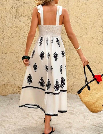Rochie medie SHEIN, ecru