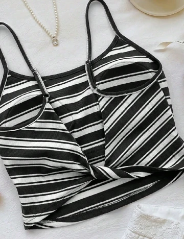 Top SHEIN, alb/negru