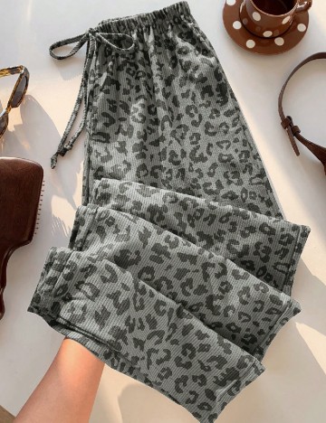 Pantaloni SHEIN, animal print