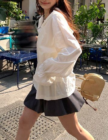 Jacheta Dazy, ecru