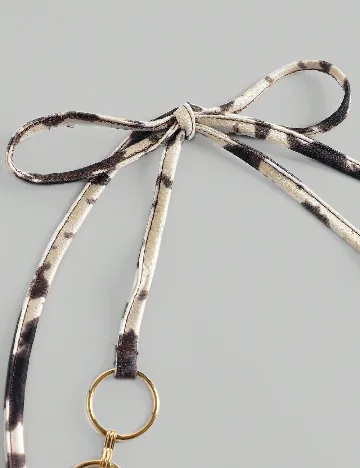 Top Romwe, maro
