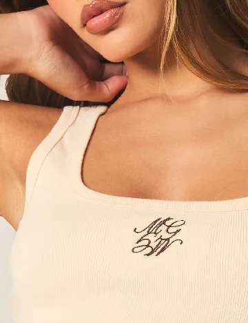 Top Missguided, crem