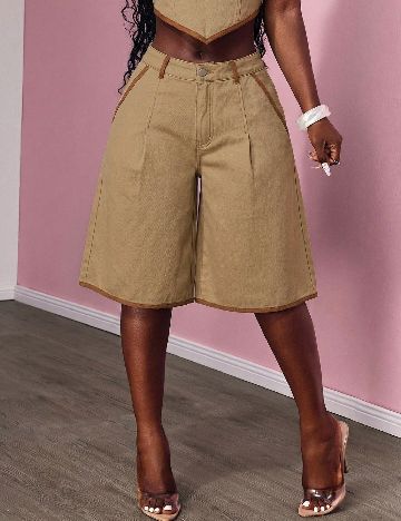 Pantaloni scurti SHEIN, maro