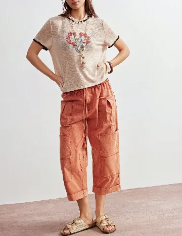 Tricou SHEIN, crem